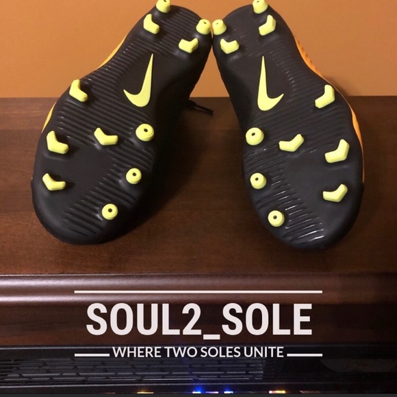 Nike Hypervenom Phade III Sz 4.5Y Soccer Black - Picture 5 of 6